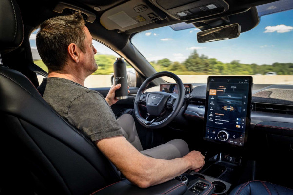 Ford Mustang Mach E HandsFree