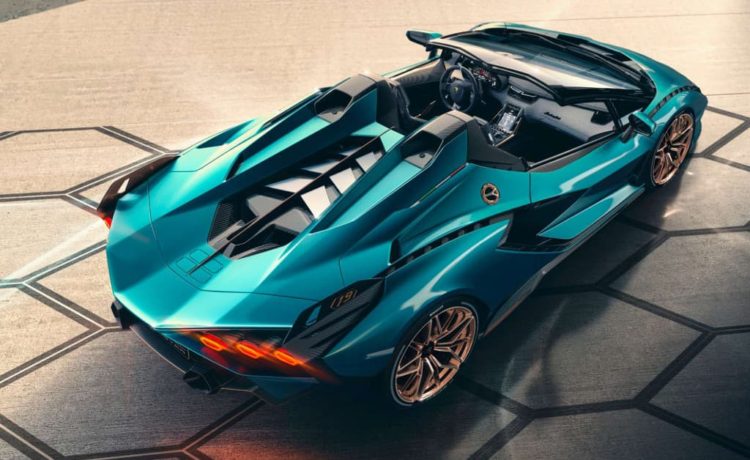 New 819 hp convertible from Lamborghini