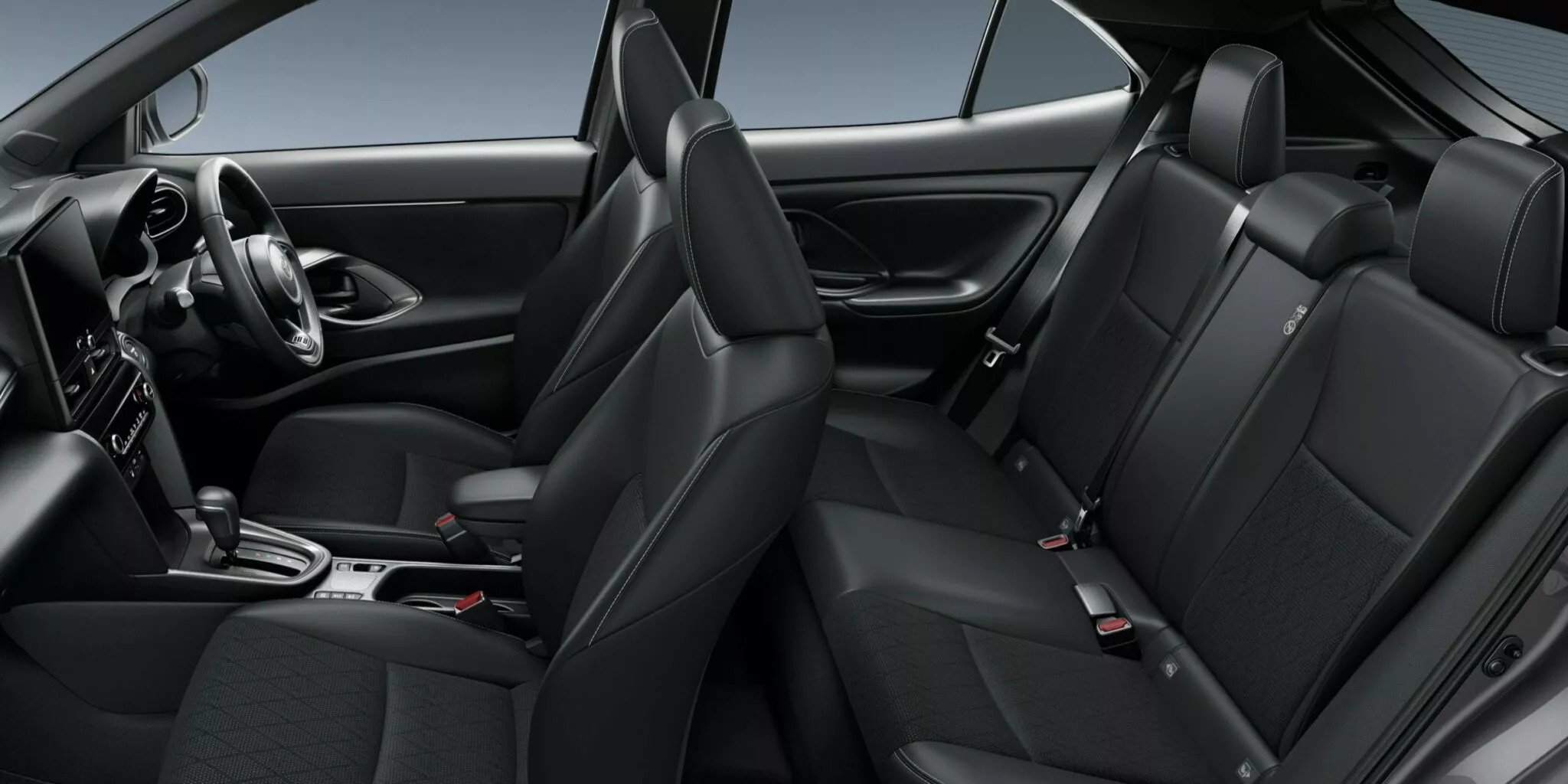 2026 Toyota Yaris Cross Japan (10)