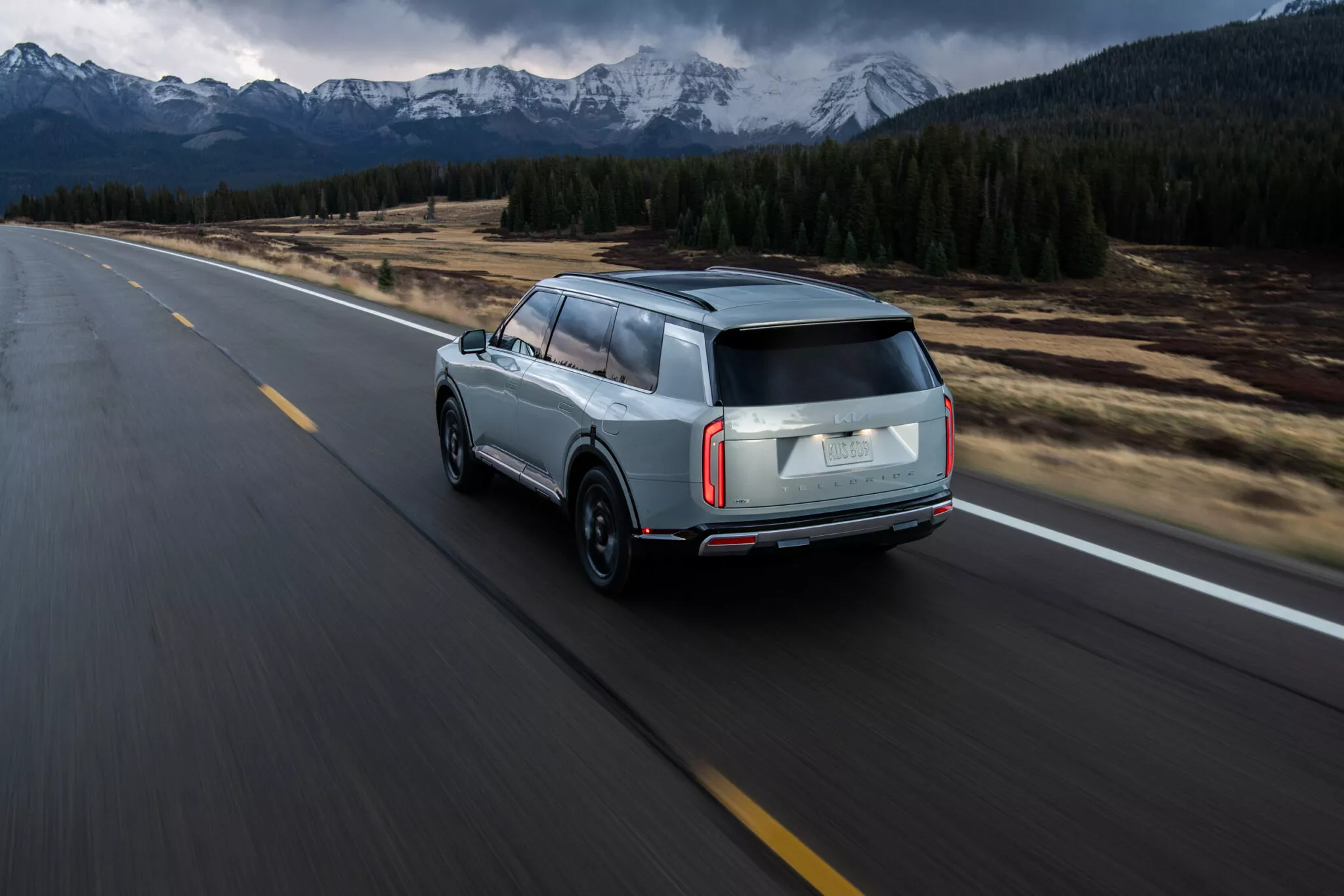 2027 Kia Telluride Hybrid (10)