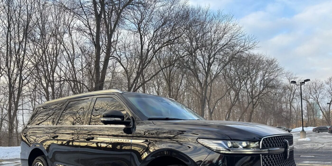 Armored 2025 Lincoln Navigator L (1)