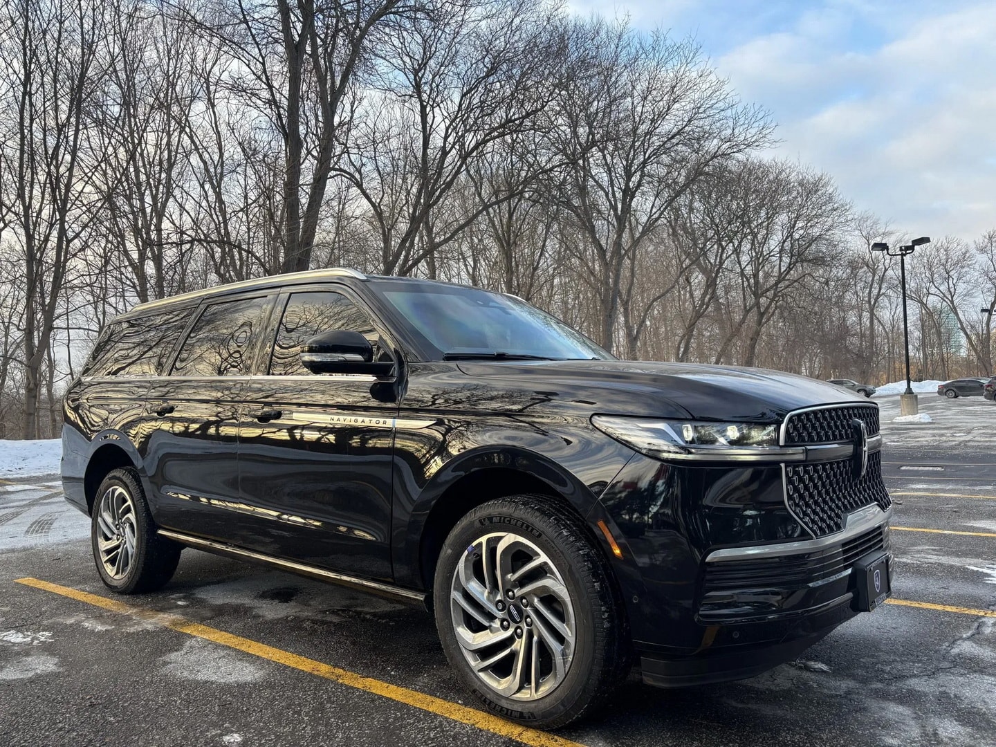 Armored 2025 Lincoln Navigator L (1)